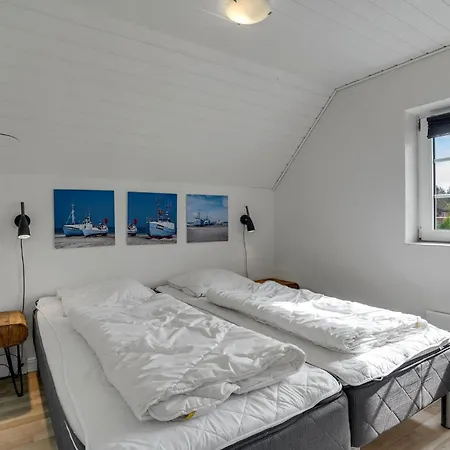 Holiday home Beautiful In Ulfborg With Wifi